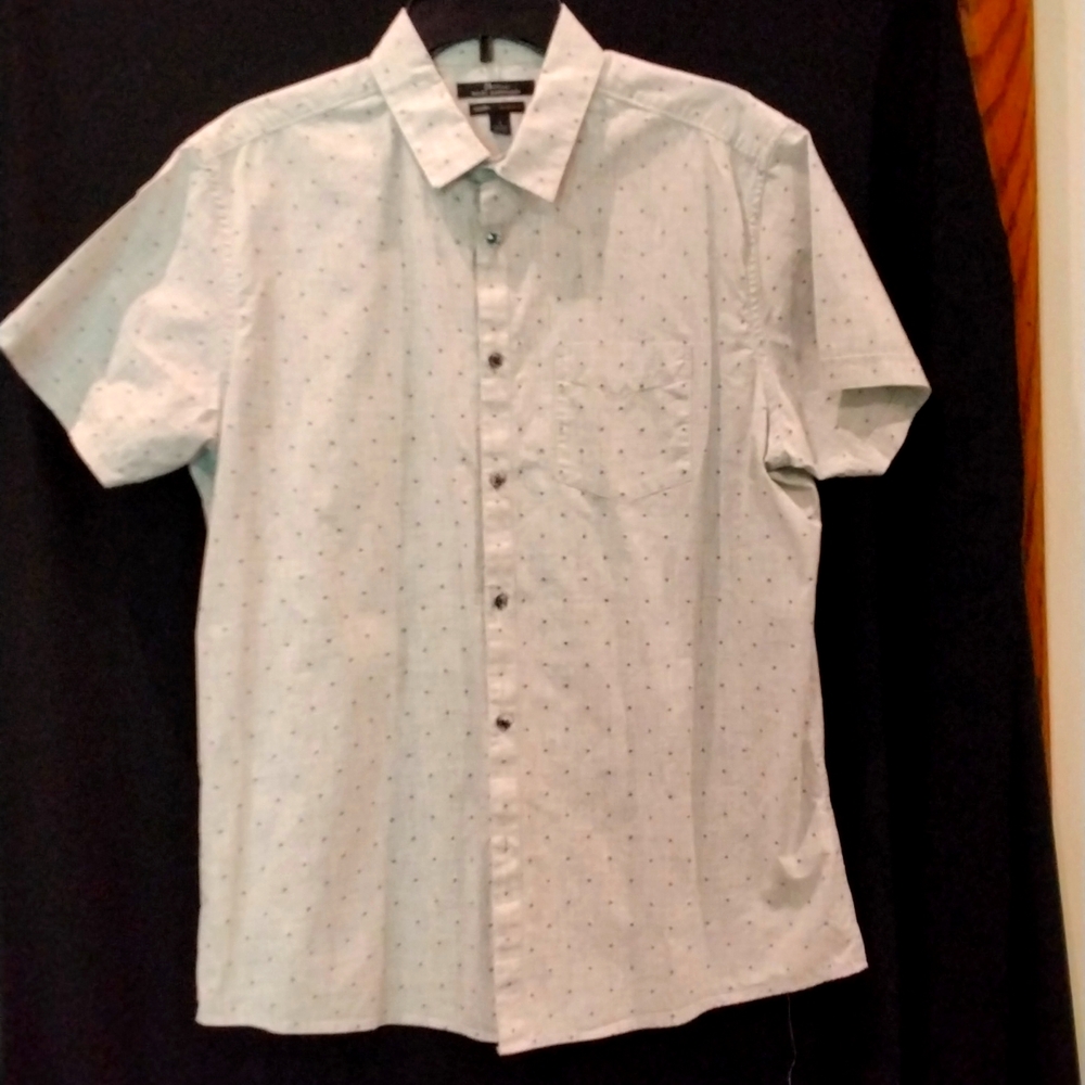 Men's shirt